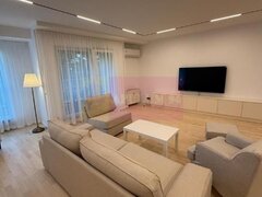 Apartament 3 Camere / 140 MP Bld Aviatorilor / Garaj