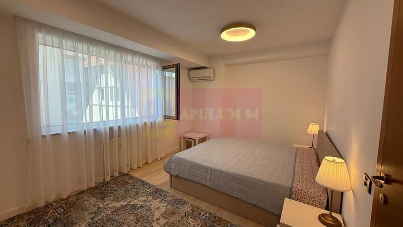 Apartament 3 Camere / 140 MP  Bld Aviatorilor  / Garaj